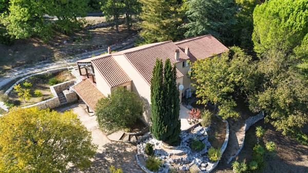 Maison familiale de 204 m2 sur la commune de Garat