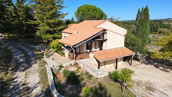 Maison familiale de 204 m2 sur la commune de Garat