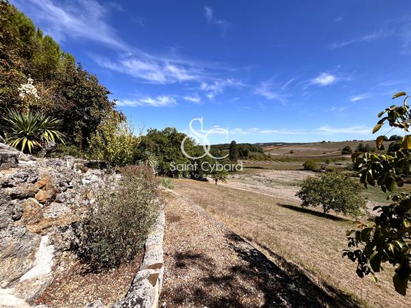 Maison familiale de 204 m2 sur la commune de Garat