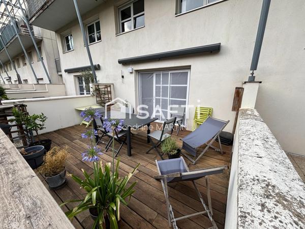Duplex 90m2, terrasse 22m2, jardin,  garage et cave attenante