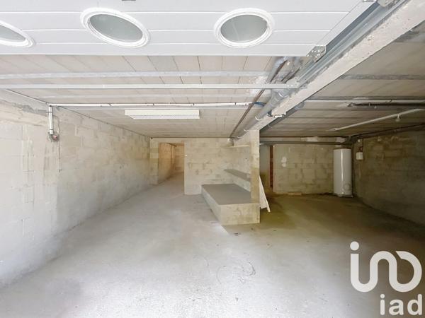 Maison à vendre 6 pièces 185 m² Saint-Rémy-lès-Chevreuse