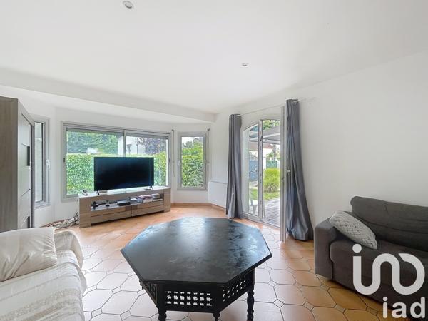 Maison à vendre 6 pièces 185 m² Saint-Rémy-lès-Chevreuse