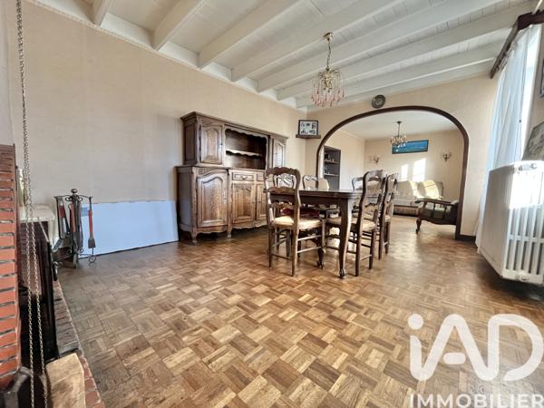 Maison à vendre 4 pièces 97 m² Saint-Sauveur-Villages