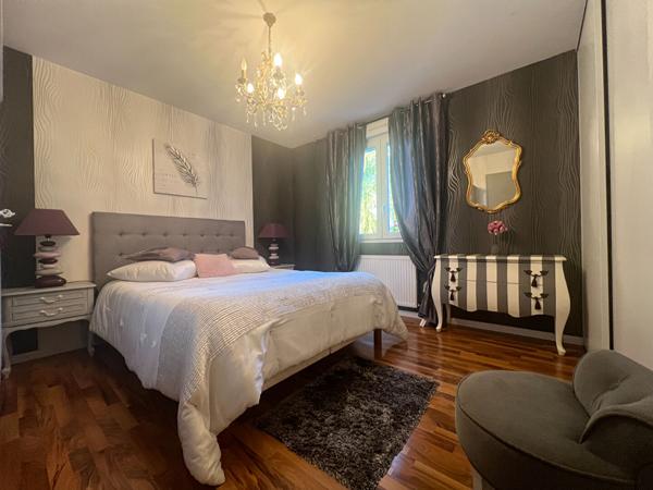 Maison 5 pièces 156.4 m2