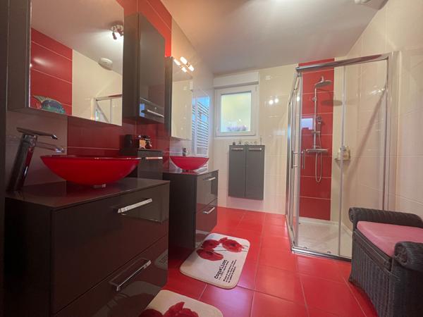 Maison 5 pièces 156.4 m2