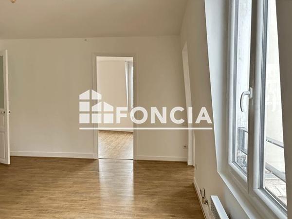 Location Appartement 4 pièces 75.44 m² - 58 AVENUE DES GOBELINS Paris 75013