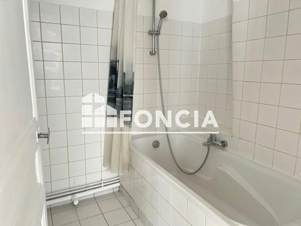 Location Appartement 4 pièces 75.44 m² - 58 AVENUE DES GOBELINS Paris 75013