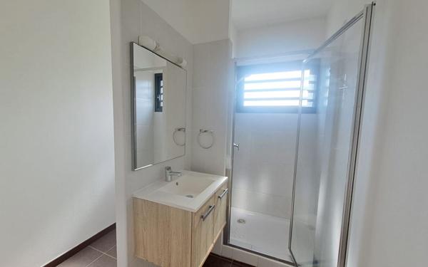 Appartement à vendre    2 pièces •  Cayenne