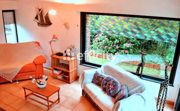 Maison 7 pièces - 121 m² Exclusivité efficity