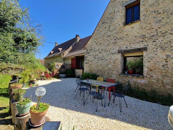 Maison ancienne - Le bugue Bel ensemble de deux maisons anciennes rénovées avec piscine