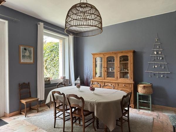 A VENDRE : MAISON DE MAÎTRE DE CHARME, 315 M², JARDIN ARBORÉ ET 5 DÉPENDANCES – 286 900 €