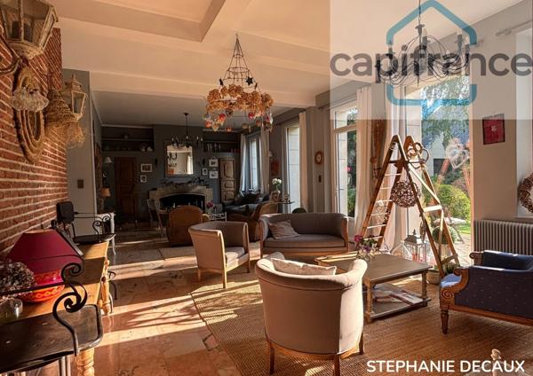 A VENDRE : MAISON DE MAÎTRE DE CHARME, 315 M², JARDIN ARBORÉ ET 5 DÉPENDANCES – 286 900 €
