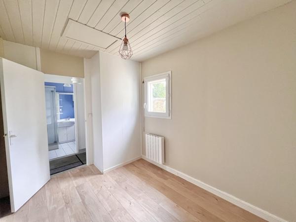 Maison à louer 580 € CC St-Hernin 3 p 49 m² DPE E