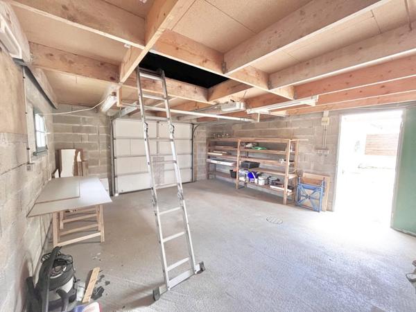 Maison à louer 580 € CC St-Hernin 3 p 49 m² DPE E