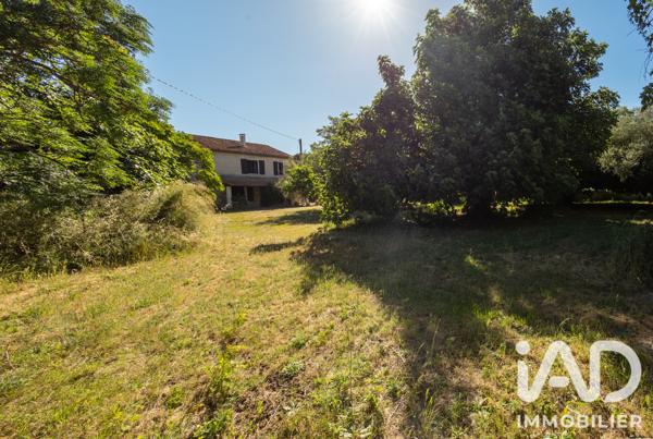 Maison à vendre 7 pièces 138,22 m² Arles
