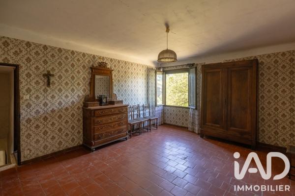 Maison à vendre 7 pièces 138,22 m² Arles