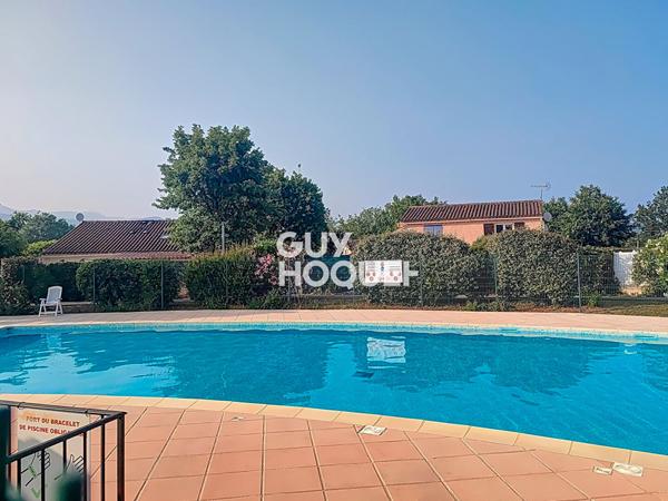 Charmante Maison à Vendre à Fayence - Guy Hoquet