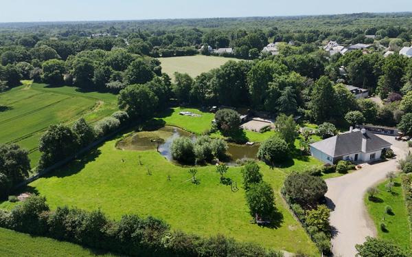 VASTE MAISON DE PLAIN PIED DANS UN ENVIRONNEMENT D'EXCEPTION , Vigneux de bretagne VASTE MAISON DE PLAIN PIED DANS UN ENVIRONNEMENT D'EXCEPTION , Vigneux de bretagne