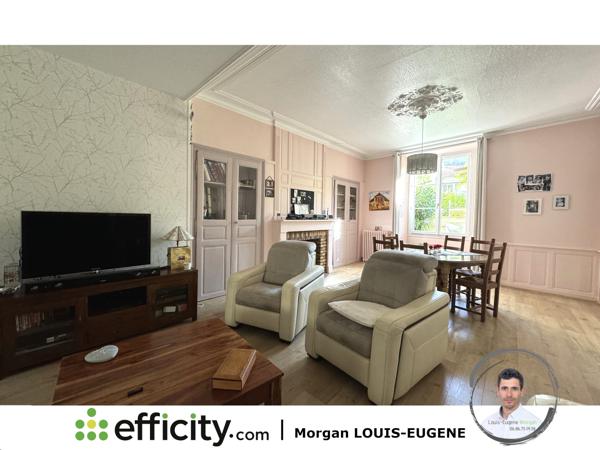 Maison
         10 pièces
        - 283 m² 191 000 € *