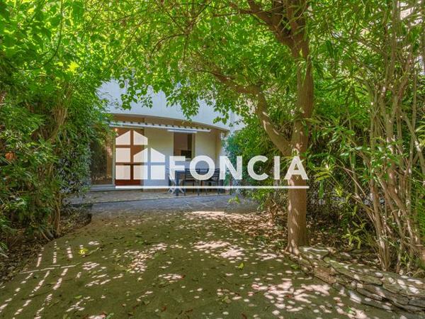 À vendre Studio 21 m² - Bormes-les-mimosas 83230