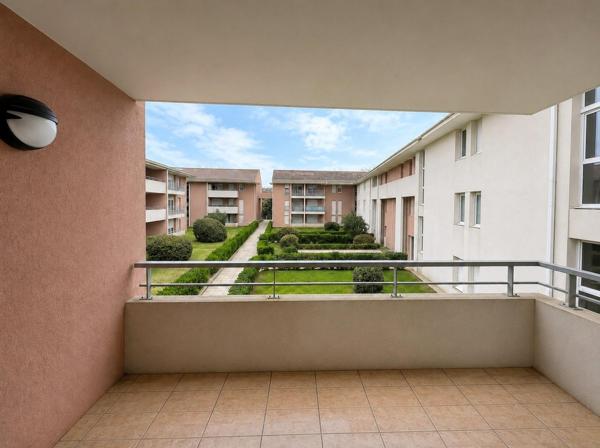 T3 de 53m², terrasse, parking, parc végétalisé