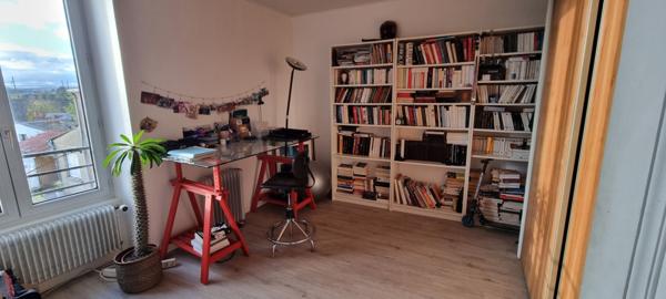 Maison de ville familiale de 171 m² - Quartier des Écoles - Jardin clos en coeur de ville Blois 8 pièce(s) 171 m2