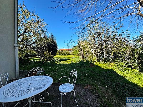 Maison
                                                                                                                                                                                                                                                                                                                        4 pièce(s)                                                                                                                                                                                                          3 chambre(s)                                                                                                                                                                                                          70  m²