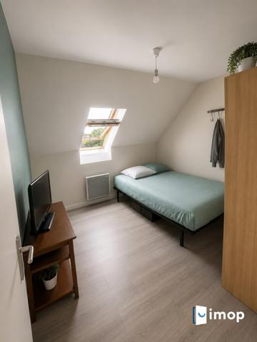 À 10 min du RER Le Blanc-Mesnil SUD, maison 5 pièces lumineuse avec sous-sol total et garage