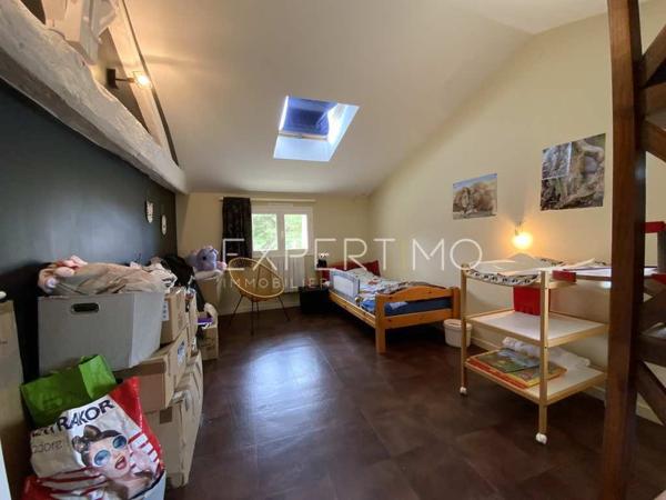 Sainte-Foy (85150) STE FOY, LA BILLONIÈRE - MAISON T7 de 124 m² avec 3 chambres dont une de plain-pied. Grand terrain de 800 m² e