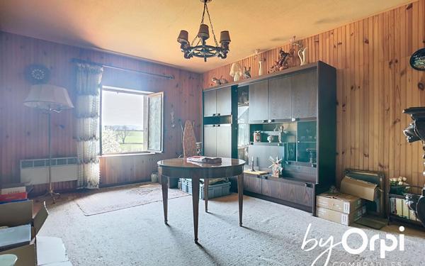 Maison à vendre    5 pièces •  La Crouzille