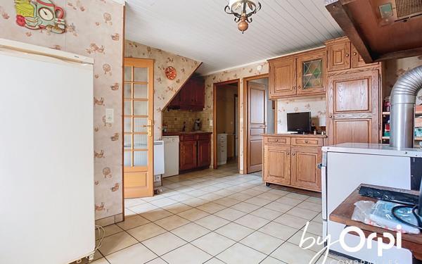 Maison à vendre    5 pièces •  La Crouzille