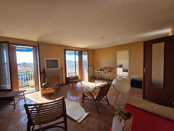 Appartement Avignon 2 pièce(s) 48.67 m2 en 1ère ceinture, balcon et parking privatif