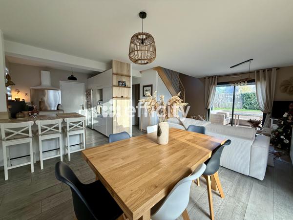 Maison 6 pièces - 113 m² Exclusivité efficity