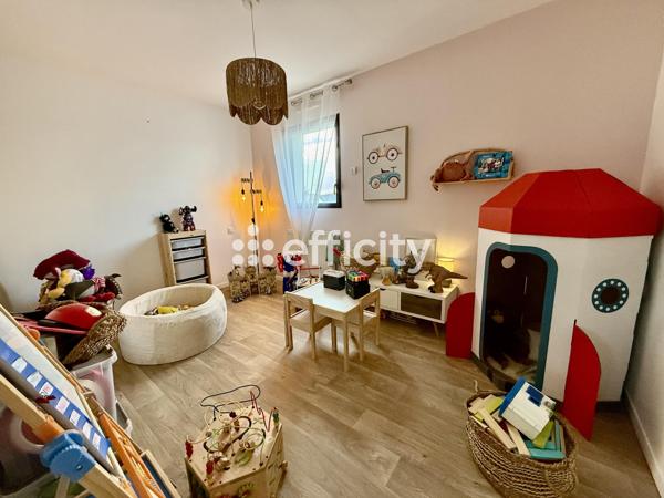 Maison 6 pièces - 113 m² Exclusivité efficity