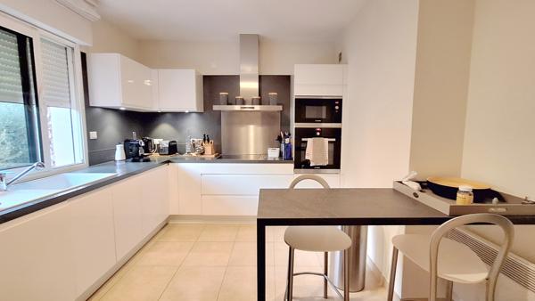 DUPLEX 200M2 VUE MER - LES SANGUINAIRES Ajaccio (20000)