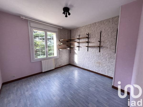 Maison 9 pièces de 187 m² à Xanton-Chassenon (85240)