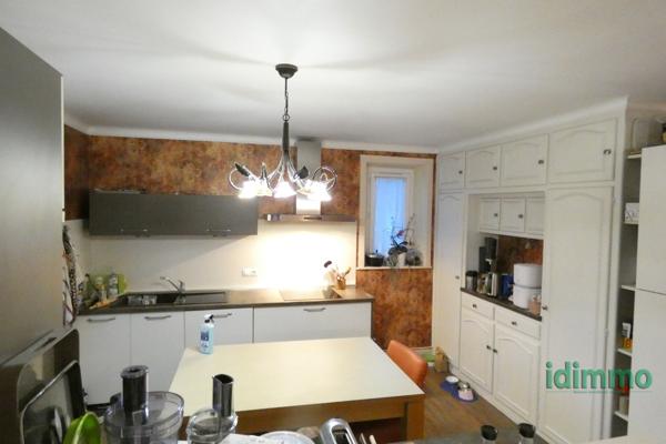 AURILLAC BELLE ET GRANDE MAISON 191 M2 Aurillac (15000)