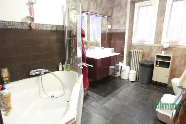 AURILLAC BELLE ET GRANDE MAISON 191 M2 Aurillac (15000)