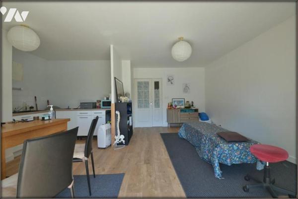 APPARTEMENT T2 PLAIN PIED TERRASSE GARAGE LE RHEU CENTRE