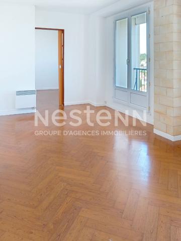 À vendre à Longjumeau : En centre ville, Appartement lumineux de 3 pièces à Longjumeau - balcon -parking - rangements