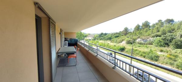 Beau T3 moderne avec vue sur la Ste Victoire