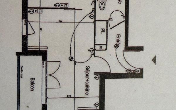 Appartement à vendre    2 pièces • 47 m2 Montigny-le-Bretonneux