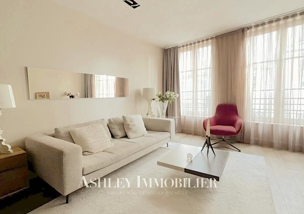 MAGNIFIQUE APPARTEMENT TYPE 2 LA ROCHELLE CENTRE VILLE