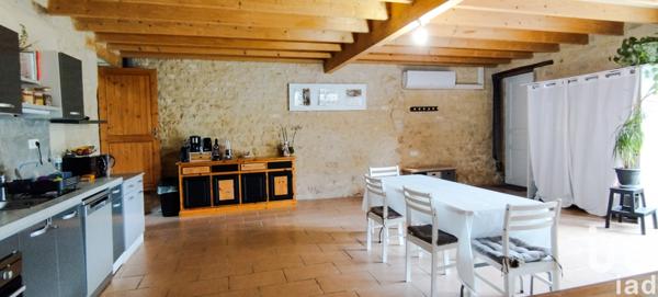 House for sale 3 rooms 116 m² Néré