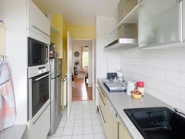 À vendre – Appartement F3 de 65 m² avec balcon et cave – Proche commodités