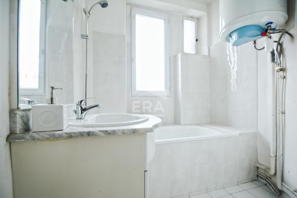 Appartement Issy Les Moulineaux 2 pièce(s) 40 m2   Mairie d'Issy métro L12