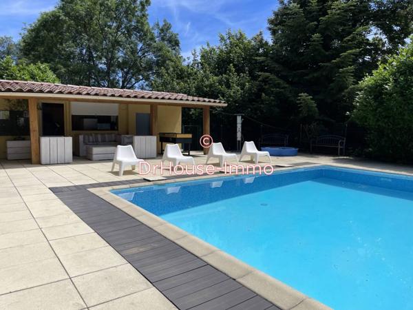 Maison à vendre 20 pièces de 200 m²