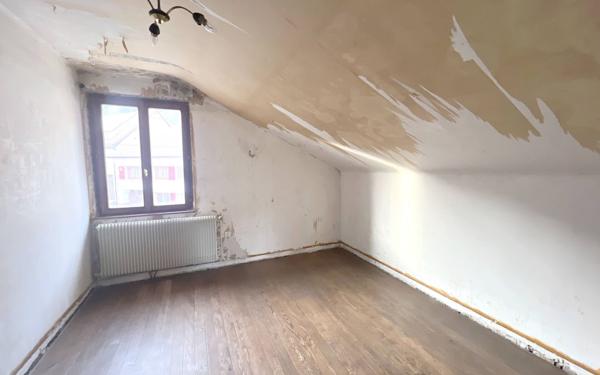 Maison à vendre    5 pièces • 122 m2 Wisches