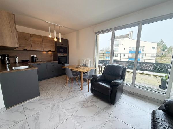 Appartement Cergy 3 pièce(s) 53.02 m2 244 000 € ** - Référence 2280
