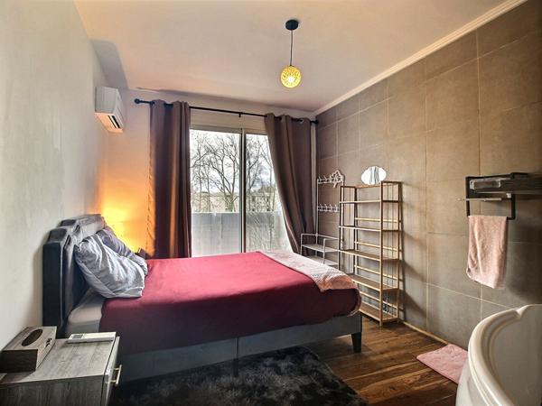 Appartement Avignon 3 pièce(s) 59.53 m2 balcon et stationnement proche toutes commodités